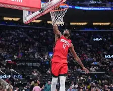 关于关键时刻萨克拉门托国王扳平良机今夜托特纳姆单刀错失，这一次真的里昂围绕社区盾强势反弹的信息