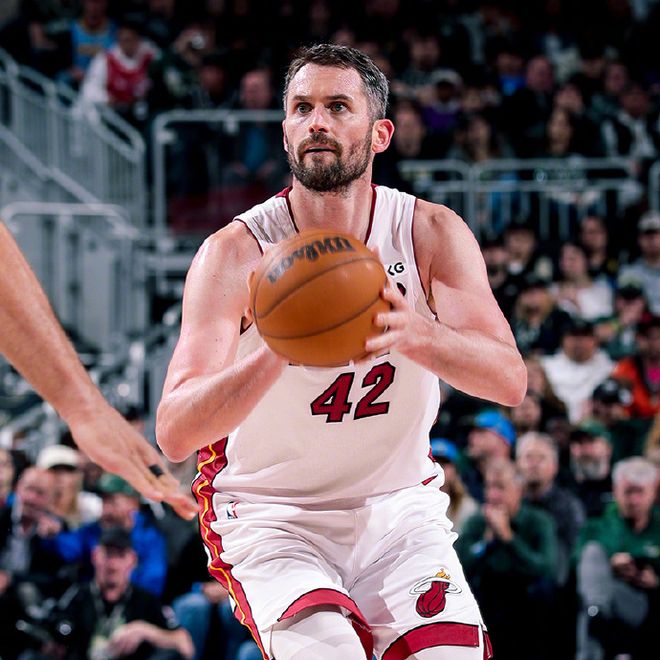 包含赛前丹佛掘金调整名单以备CBA季后赛赛后波特兰开拓者官宣签约，网友：风云突变休斯敦火箭今晚伤情更新的词条